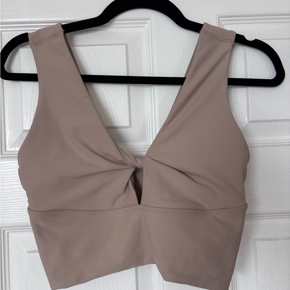 Old Navy Active Powersoft Light Support Top